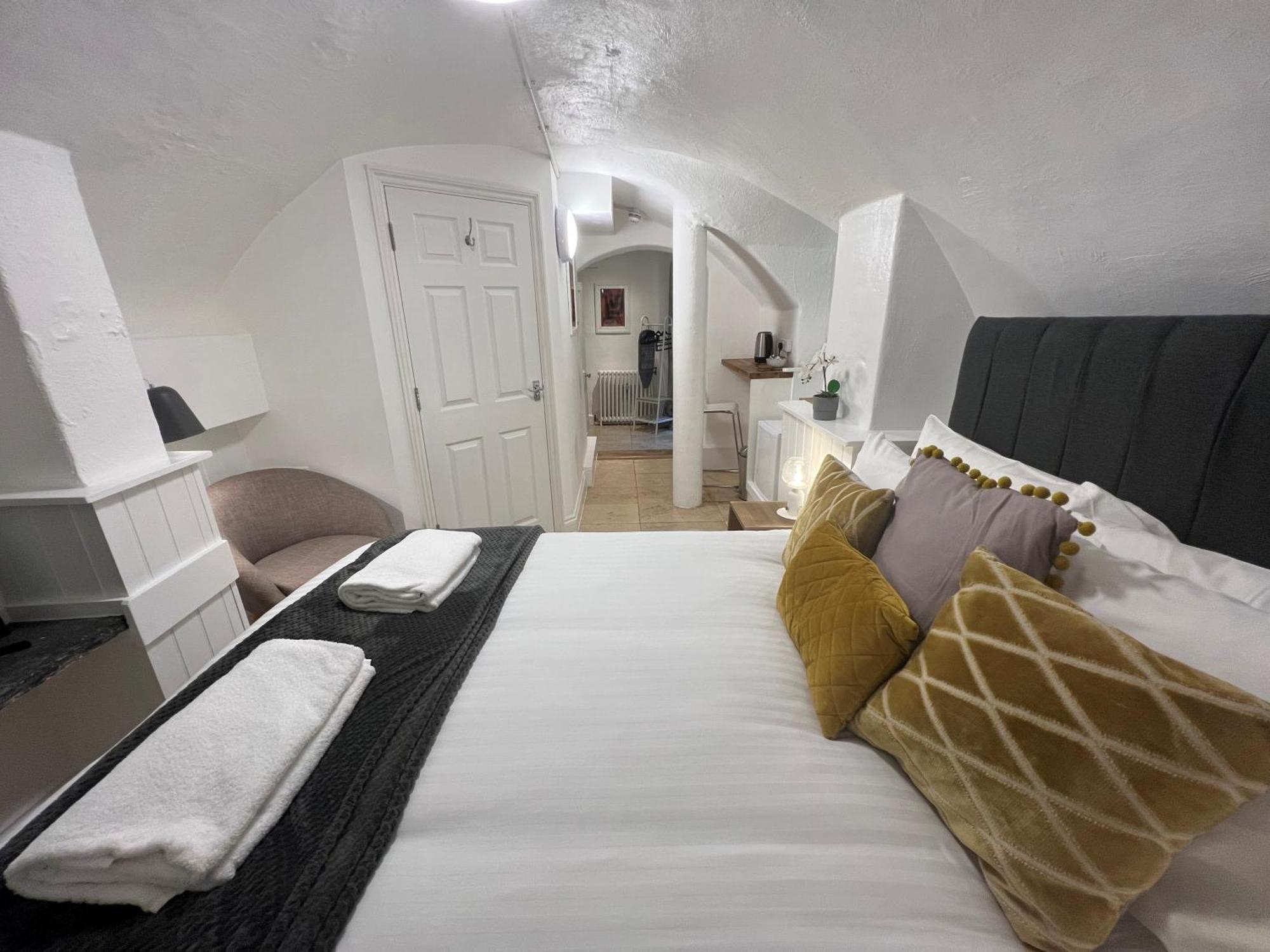 4 Berkeley Square I Your Apartment Bristol Quarto foto